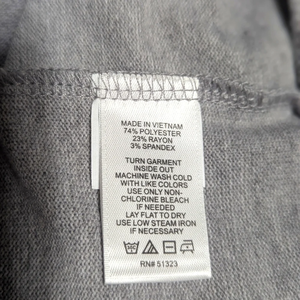 NWT Soft Gray Sweatshirt Top w/ Slight off the Shoulder Neckline - Long Sleeve - Picture 6 of 11